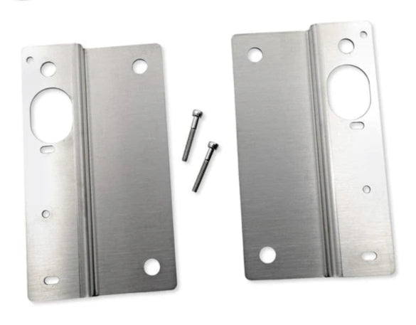 Trition bolt down kit with screws in the center.